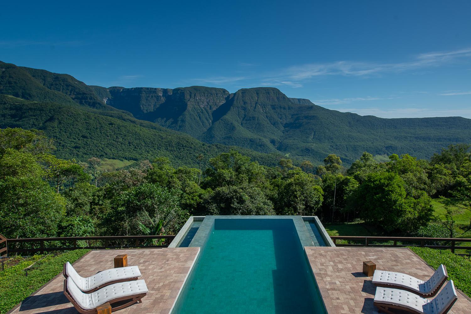 Serra do Rio do Rastro: A Estrada Mais Cênica do Brasil e um Roteiro Imperdível na Serra Catarinense