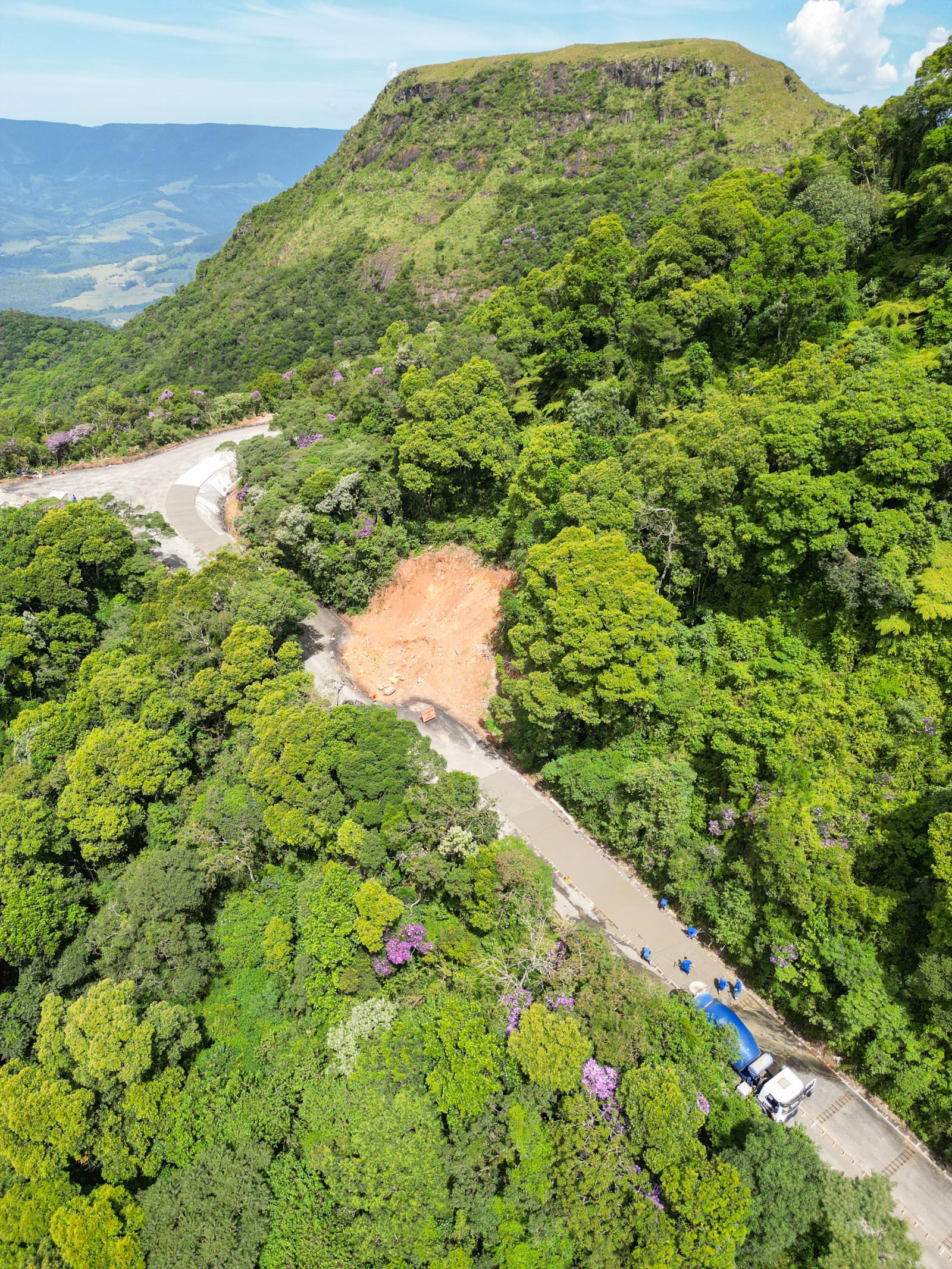 [Concreto na Serra do Faxinal está em ritmo acelerado]